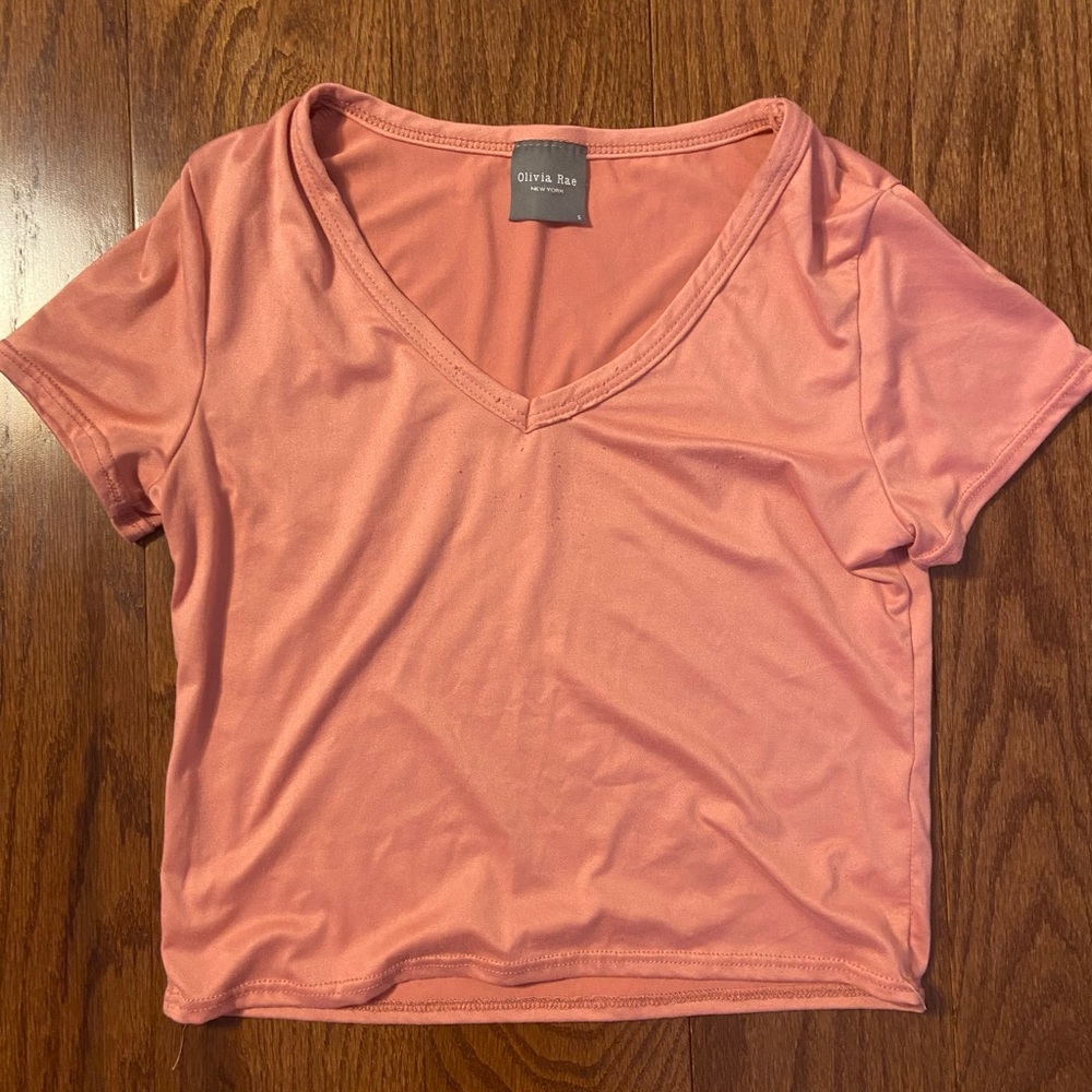 Cropped V-Cut Top
